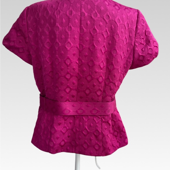 ISABELLA Fuchsia Textured SUIT with Belt SIZE 14 - Picture 4 of 14